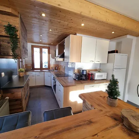 Le Petit Ramoneur Châtel