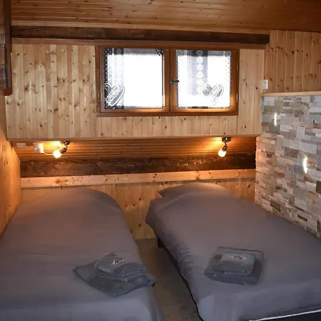 Le Petit Ramoneur * Châtel