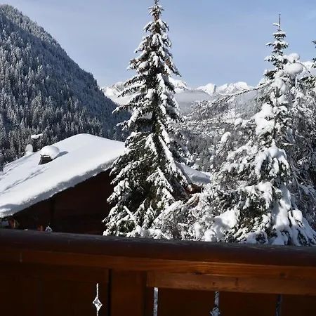 Le Petit Ramoneur Chalet