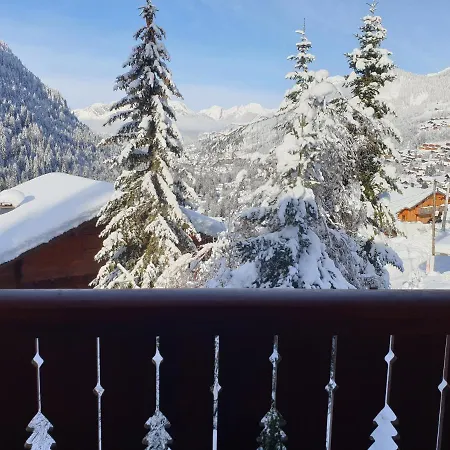 Le Petit Ramoneur Châtel